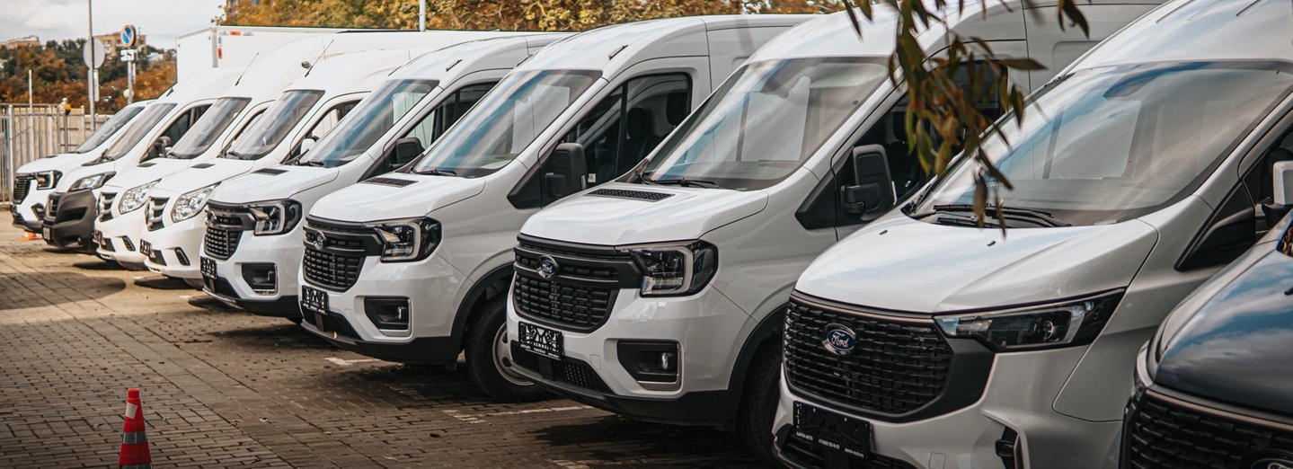 Новый Ford Transit с выгодой от 100 000 рублей + ТО в подарок